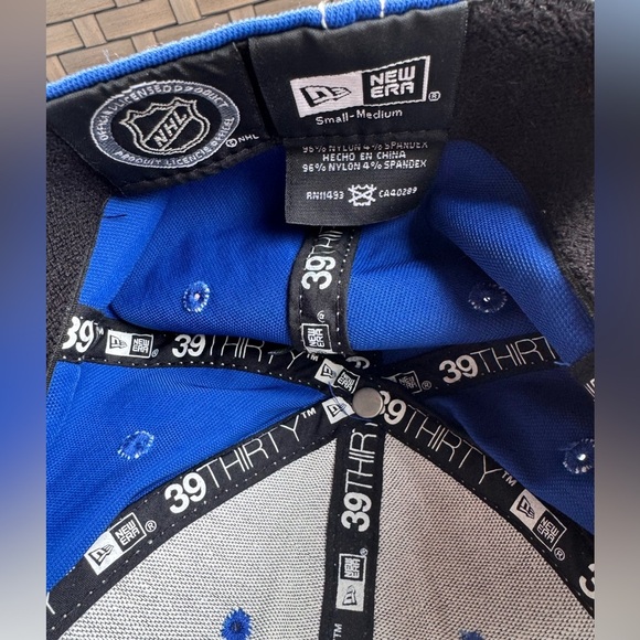 Buffalo Sabres NHL New Era 39Thirty Unisex Hat Size Small/Medium Blue Gold - Picture 6 of 6